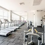 Daire Golden-hour Loft 35f Sunset Views Free Parking