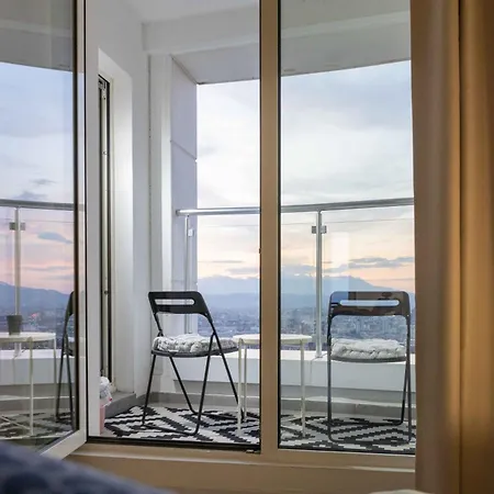 Golden-hour Loft 35f Sunset Views Free Parking Appartement Skopje