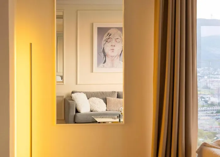 Golden-hour Loft 35f Sunset Views Free Parking Apartman